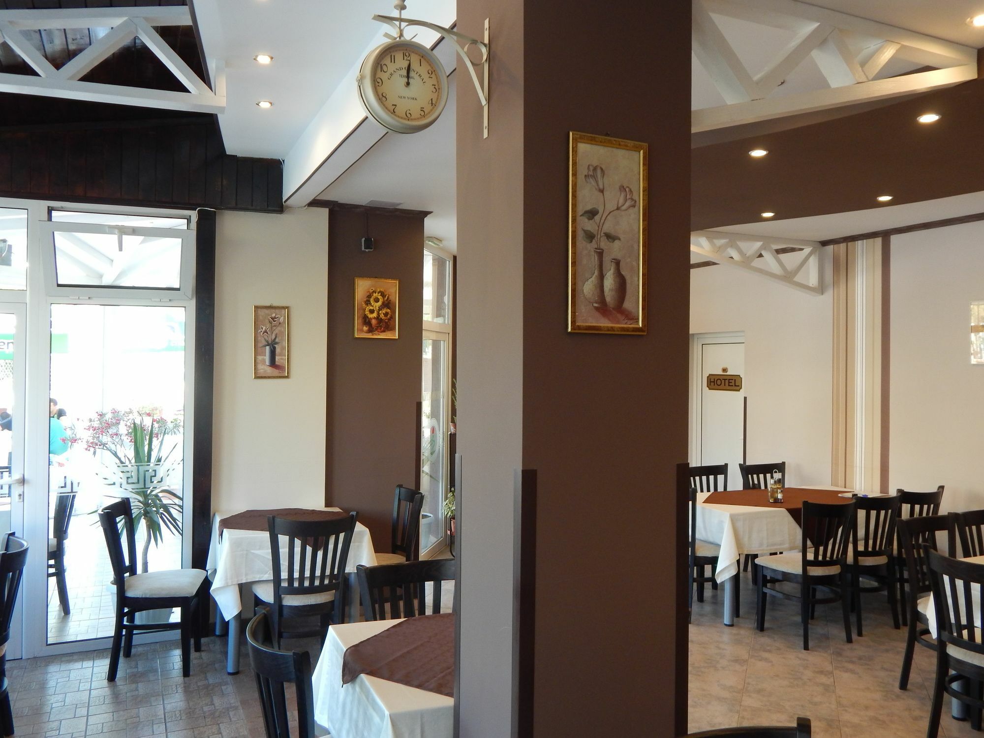Hotel Prestige House Slantchev Briag Extérieur photo